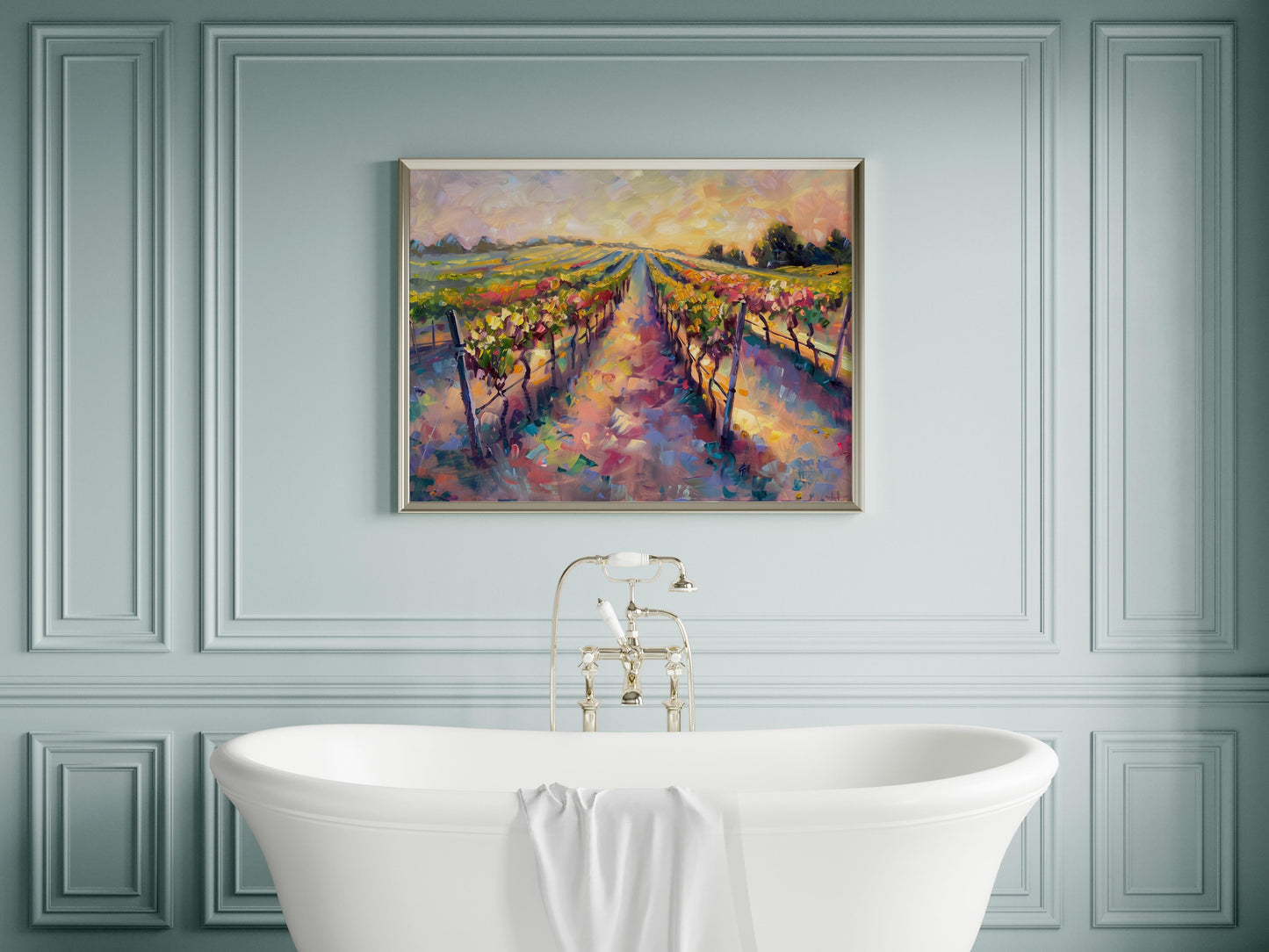 Goldene Stunde im Sommerweinberg- Play of Light, Landscape, Vibrant, Vineyard, Art Collection